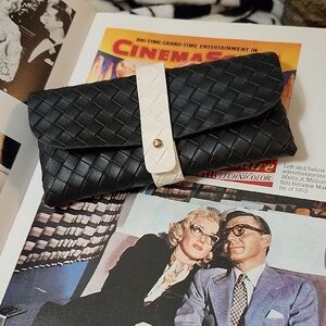 BLACK and WHITE HAND WOVEN GLASSES CASE